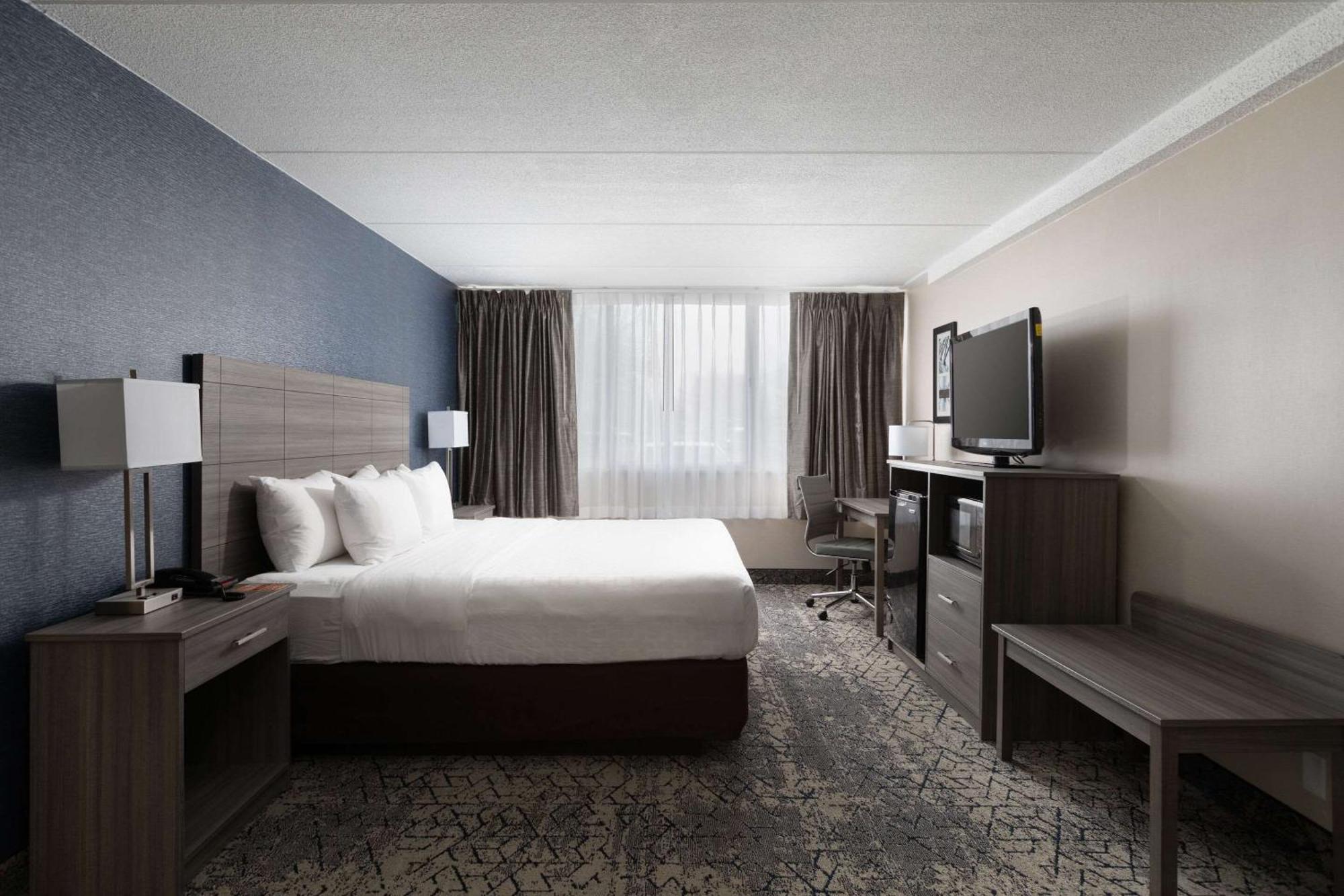 Clarion Hotel & Convention Center Joliet Kültér fotó