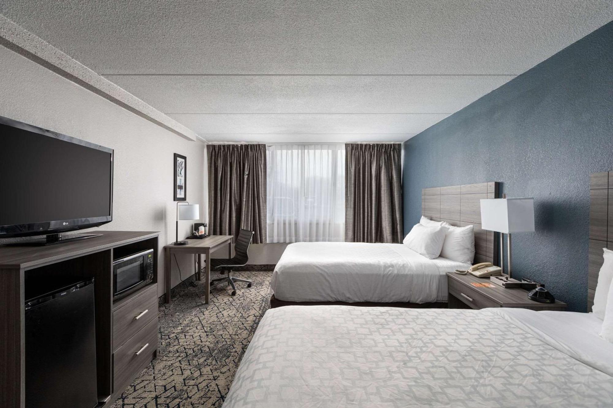 Clarion Hotel & Convention Center Joliet Kültér fotó